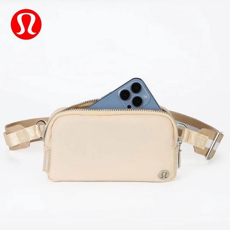 Lululemon Handbags 310